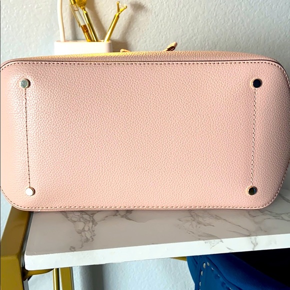 COPY - Kate Spade Large Bucket Bag - Picture 7 of 8